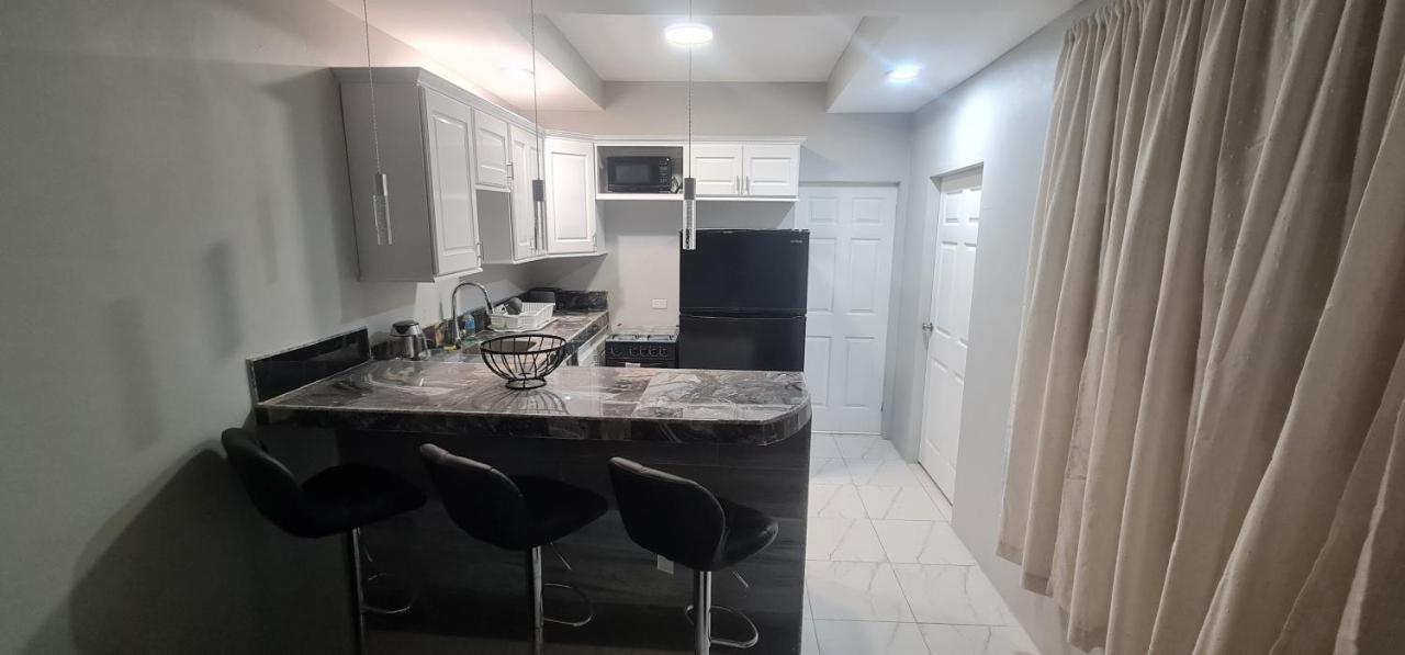 El Rincon Appartement Tunapuna Village Buitenkant foto