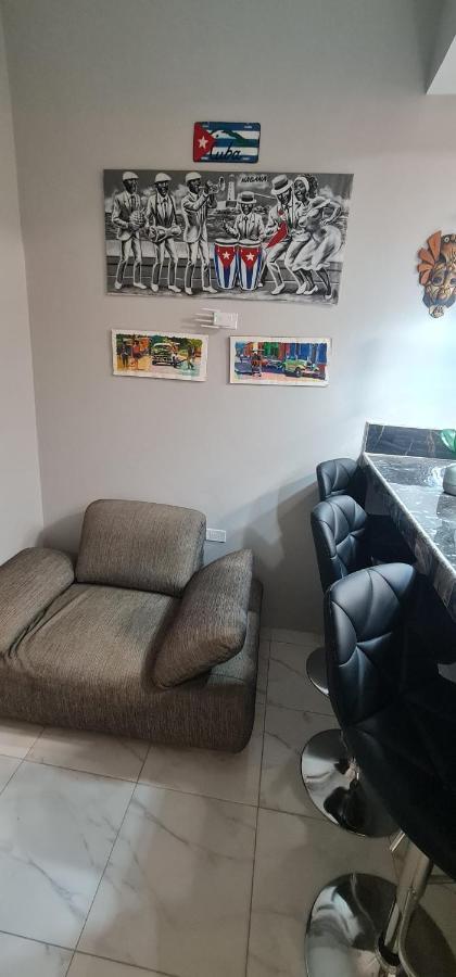 El Rincon Appartement Tunapuna Village Buitenkant foto